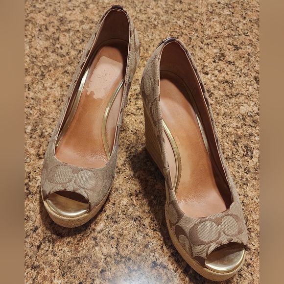 COACH "Milan" Monogram "C" Canvas Peep-Toe Wedge Espadrilles - Size 8.5 - Picture 5 of 8